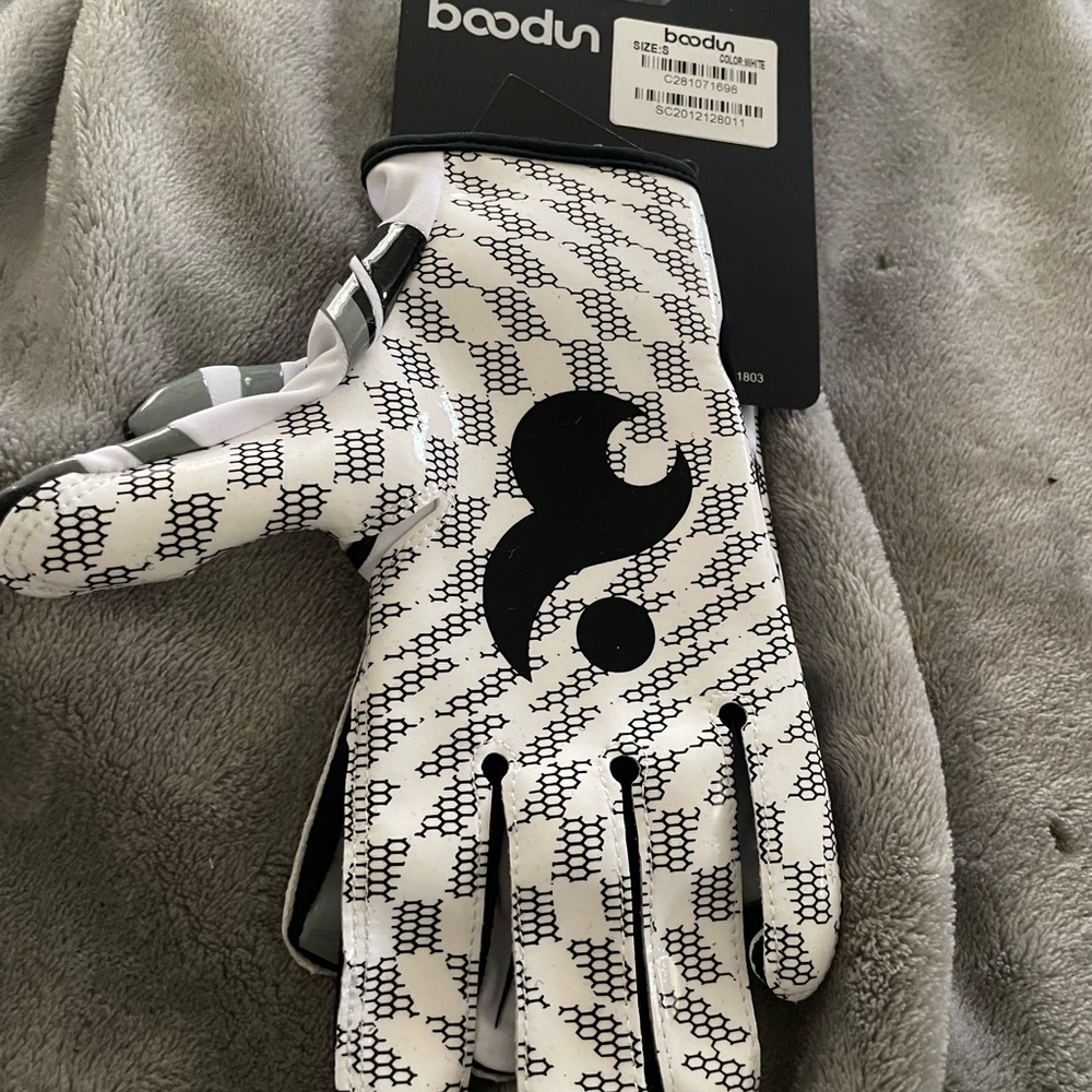 Batting gloves - Picture 8 of 8